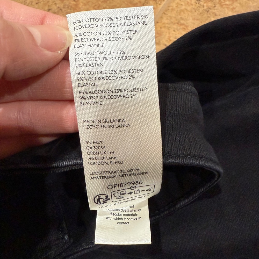 Pilcro Black High Rise Flare Jeans Womens Size 20W Stretch Denim Closet Staple - Picture 9 of 12